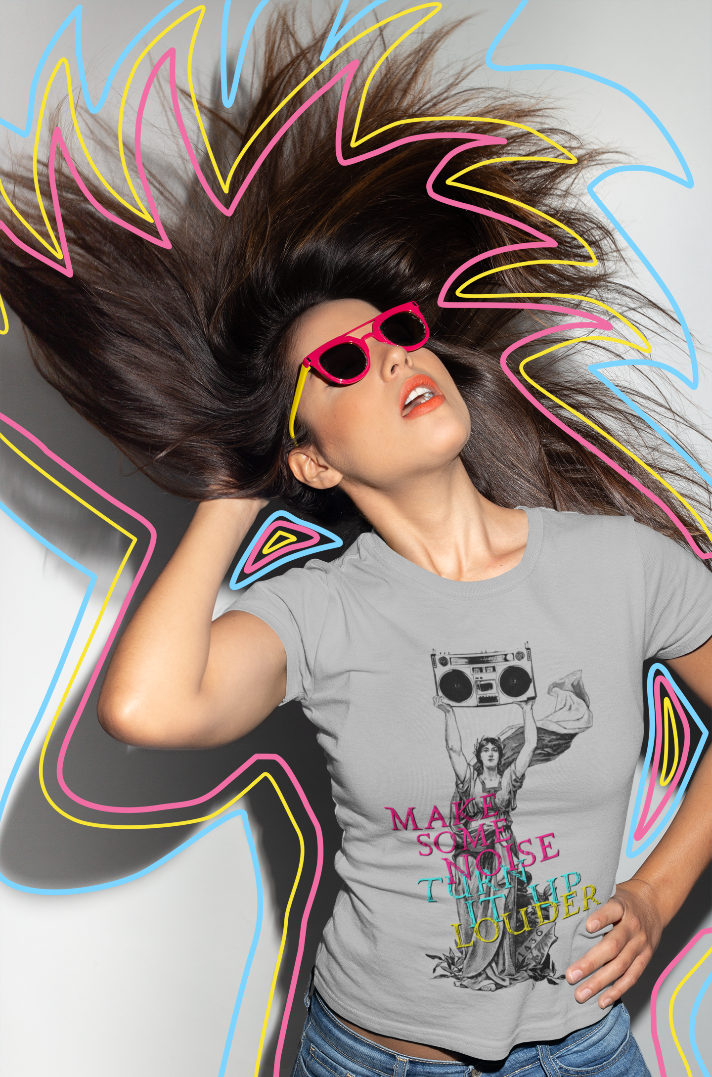 Boombox Statue Women's Triblend Tee